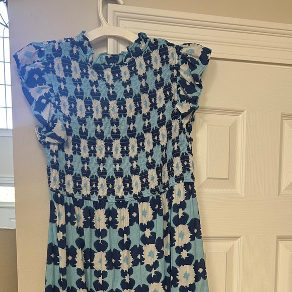 Perfect game day dress - Briton Court - Picture 1 of 5